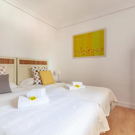Luminoso Y Acogedor En Sevilla. A/c. Appartement