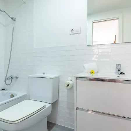 Appartement Luminoso Y Acogedor En Sevilla. A/c. *